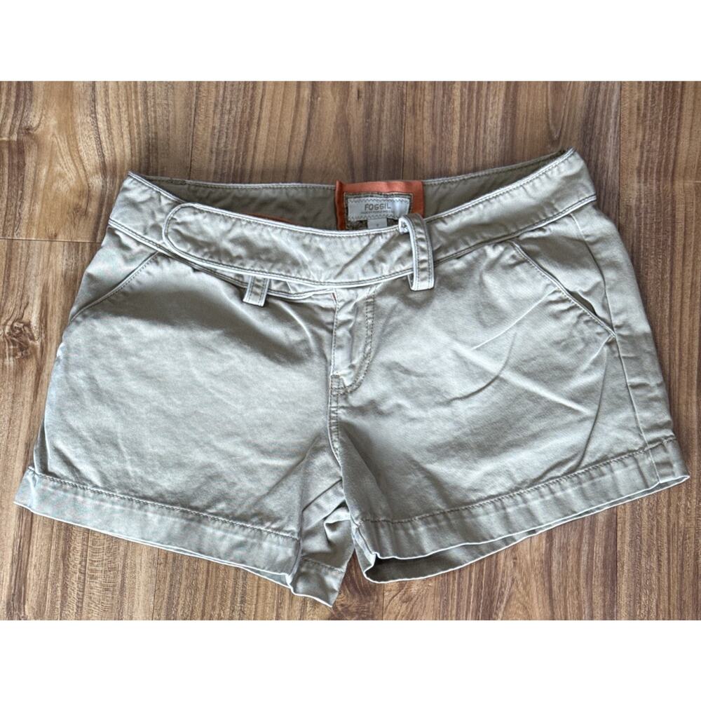 Vintage Fossil Shorts Womens 8 Khaki Low Rise 3" Inseam Casual y2k 2000s